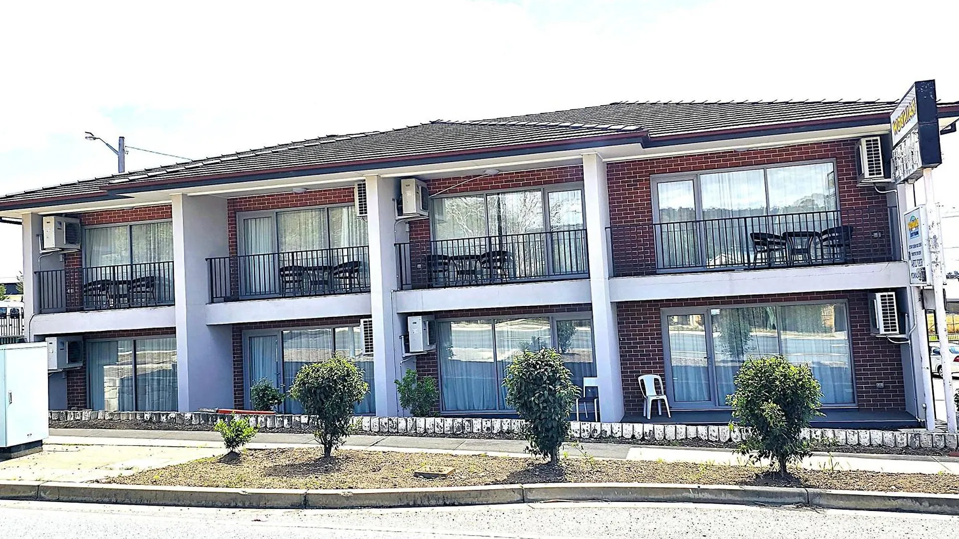 **** Hotel Rainbow Motel Queanbeyan Australia