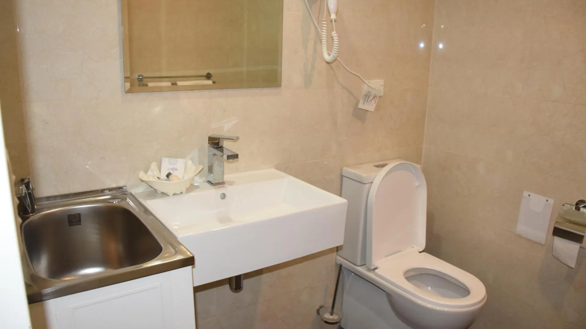 Hotel Rainbow Motel Queanbeyan