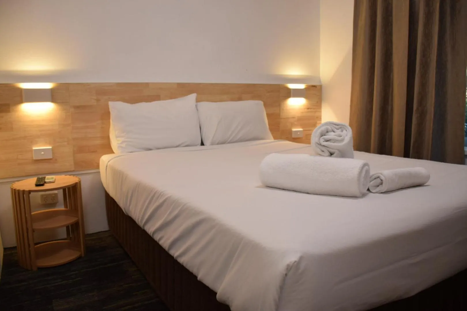 Rainbow Motel Queanbeyan 4*,